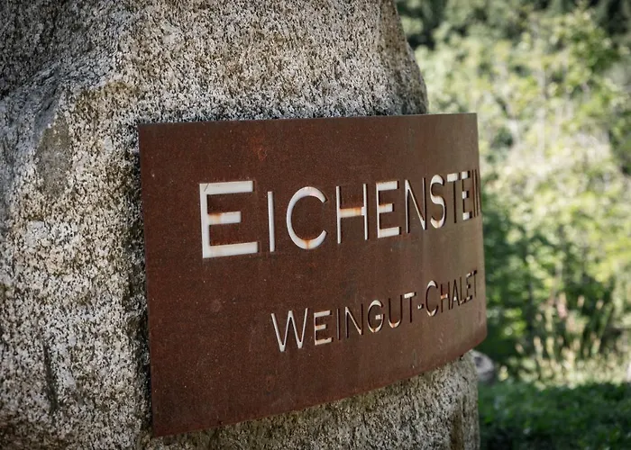 Romantik Im Weingut Eichenstein 木屋