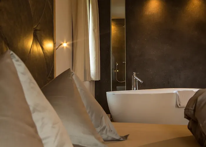 Romantik Im Weingut Eichenstein Chalet *